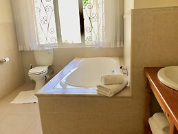 Sundown Manor Guest House