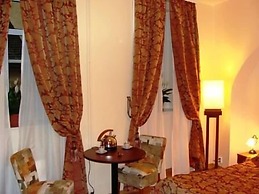 Enjoy Inn