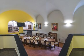 Arkada Hotel
