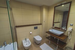 Arkada Hotel