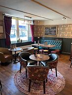 The Fountain Inn