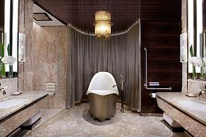 The Ritz-Carlton Shanghai, Pudong
