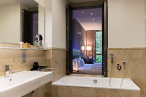 Qube Hotel Bergheim