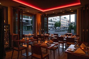 Qube Hotel Bergheim