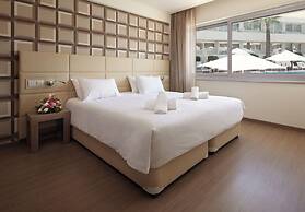 Melpo Antia Hotel & Suites