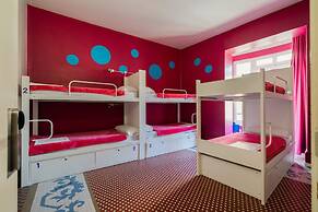 Purple Nest Hostel