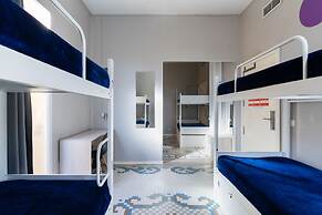 Purple Nest Hostel