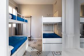 Purple Nest Hostel