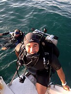 Arab Divers