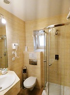 Aparthotel Adler