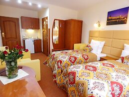 Aparthotel Adler