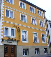 Aparthotel Adler