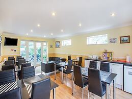 Flexistay Ambers Gatwick Aparthotel