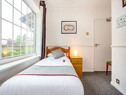 Flexistay Ambers Gatwick Aparthotel