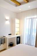 Laza Beach Inn
