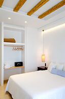Laza Beach Inn