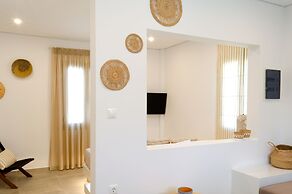 Laza Beach Inn