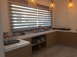 Voula Hotel