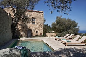 Kapsaliana Village Hotel