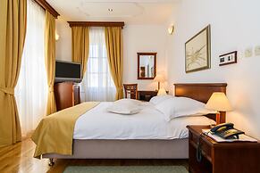 Hotel Sikaa