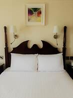 Shamrock Inn Hotel