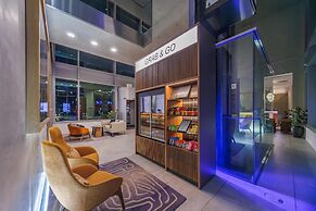 art'otel Cologne powered by Radisson Hotels