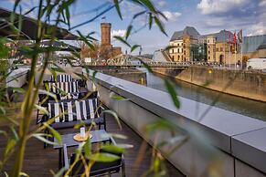 art'otel Cologne powered by Radisson Hotels