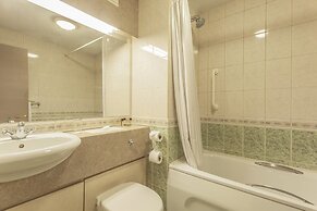 Silverbirch Hotel