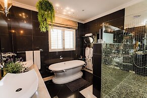 SW1 Lodge