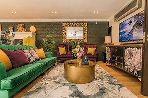 SW1 Lodge
