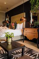 SW1 Lodge