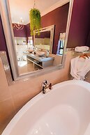 SW1 Lodge