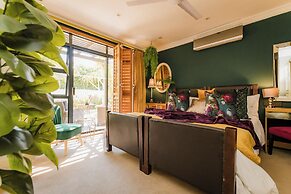 SW1 Lodge