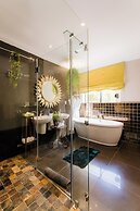 SW1 Lodge