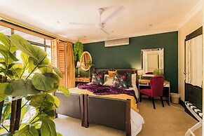 SW1 Lodge