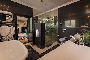 SW1 Lodge