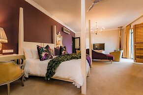 SW1 Lodge
