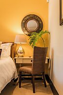 SW1 Lodge