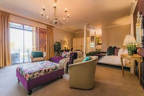 SW1 Lodge
