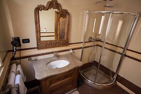 Brilant Antik Hotel