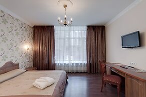 Atrium Hotel