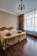 Atrium Hotel
