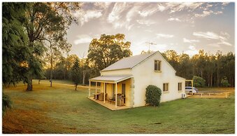 Madigan Wine Country Cottages