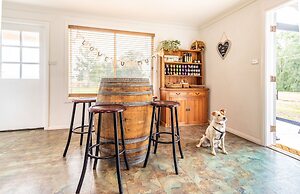 Madigan Wine Country Cottages