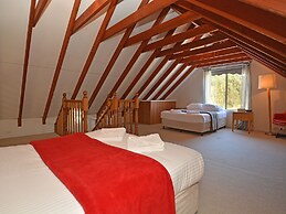 Madigan Wine Country Cottages