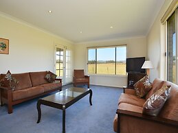 Madigan Wine Country Cottages