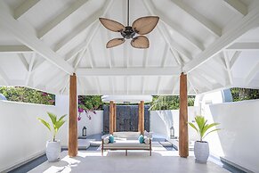 Anantara Kihavah Maldives Villas