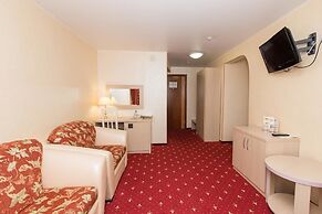 Amaks Premier Hotel