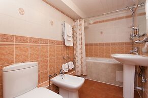Amaks Premier Hotel