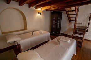 Mesón de la Merced Hotel Boutique, Patio & Spa